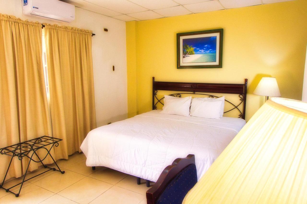 Hotel Santa Elena Antiguo Cuscatlan Ngoại thất bức ảnh