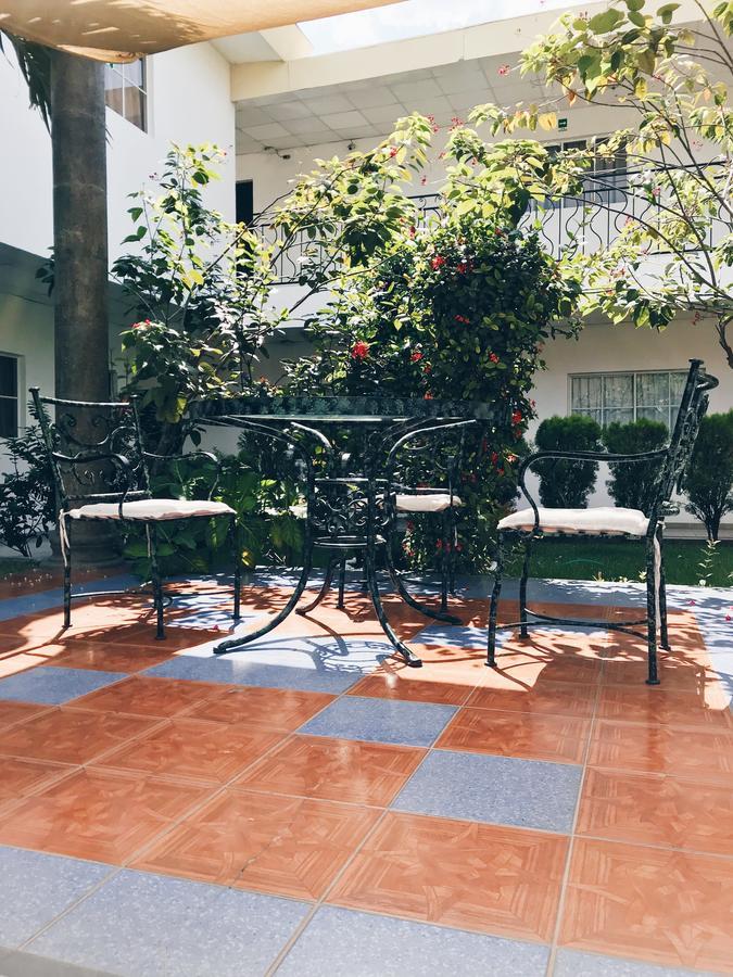 Hotel Santa Elena Antiguo Cuscatlan Ngoại thất bức ảnh