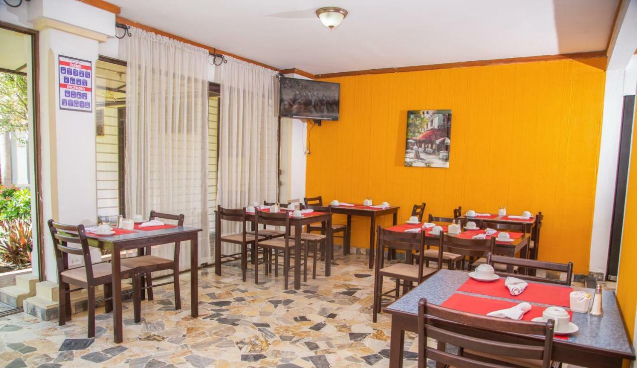 Hotel Santa Elena Antiguo Cuscatlan Ngoại thất bức ảnh